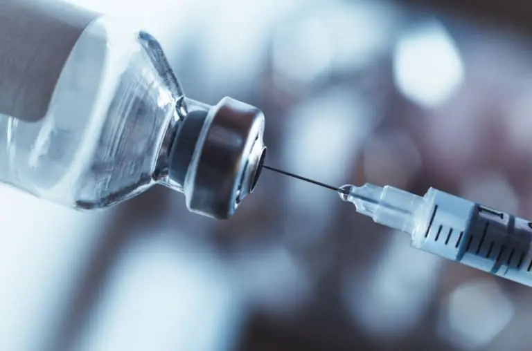 Brasil vai investir 450 milhões para criar vacinas com RNA