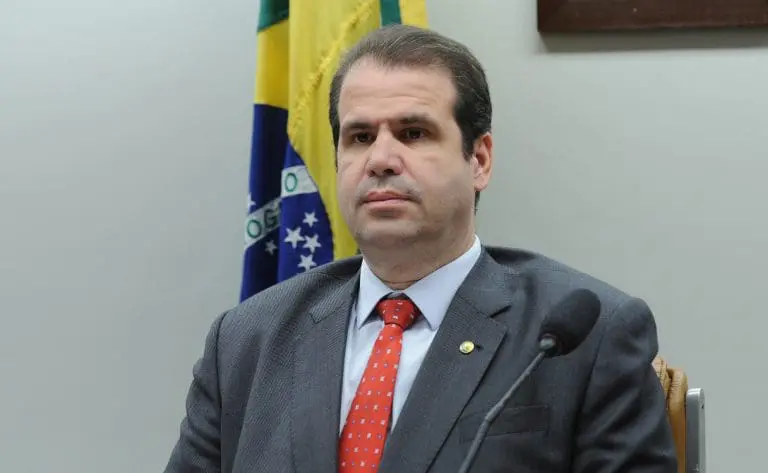 Comissão aprova projeto que isenta pessoas com deficiência e seus representantes de pagar Imposto de Renda