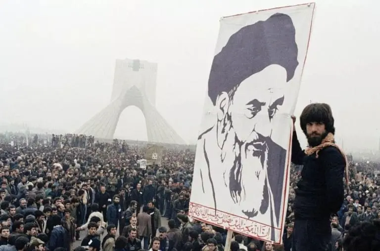 Como o Irã trocou o xá pelos aiatolás na revolução de 1979
