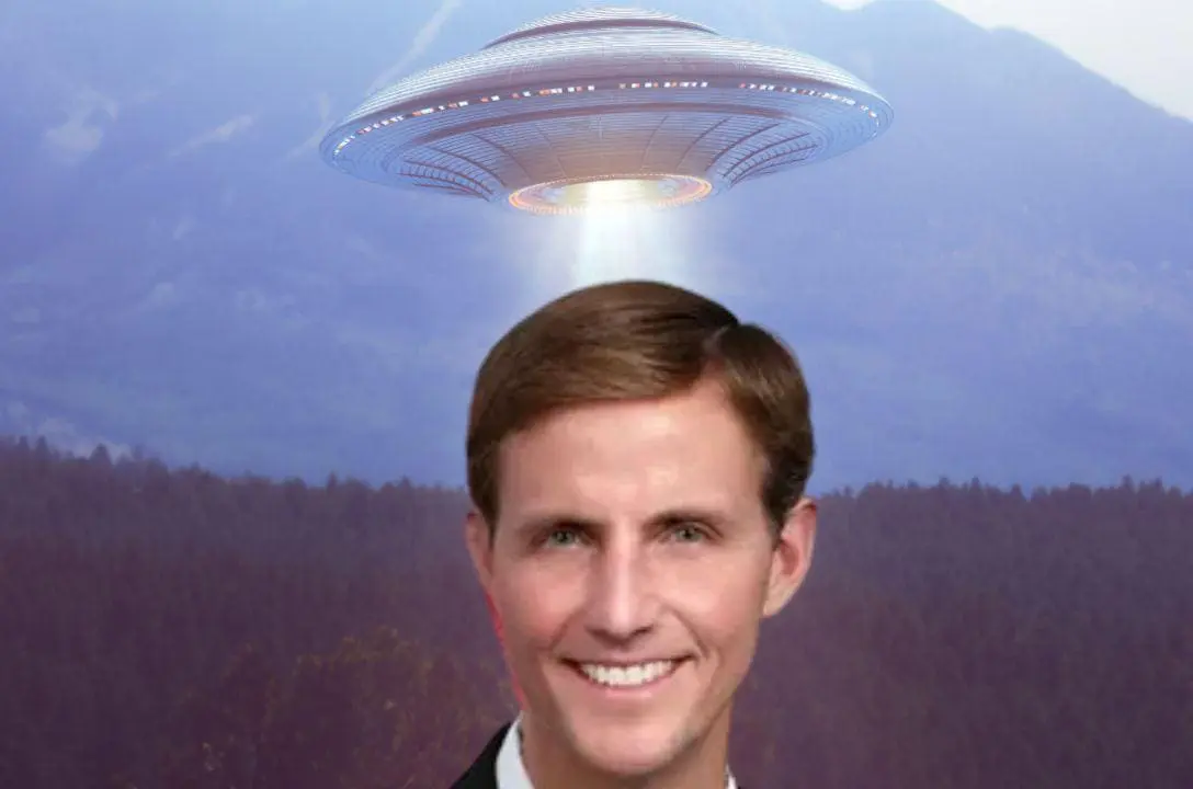 Contra-almirante da marinha dos estados unidos revelou encontro com tecnologia alienígena