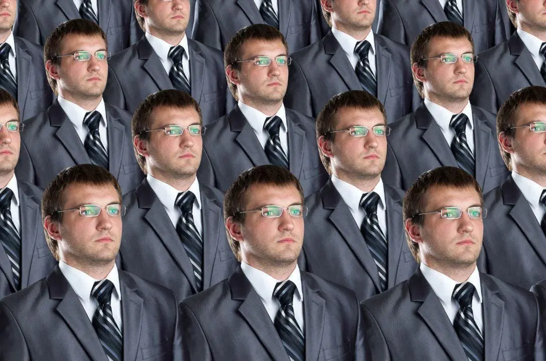Deepfakes na mira da lei: entenda o plano da Dinamarca