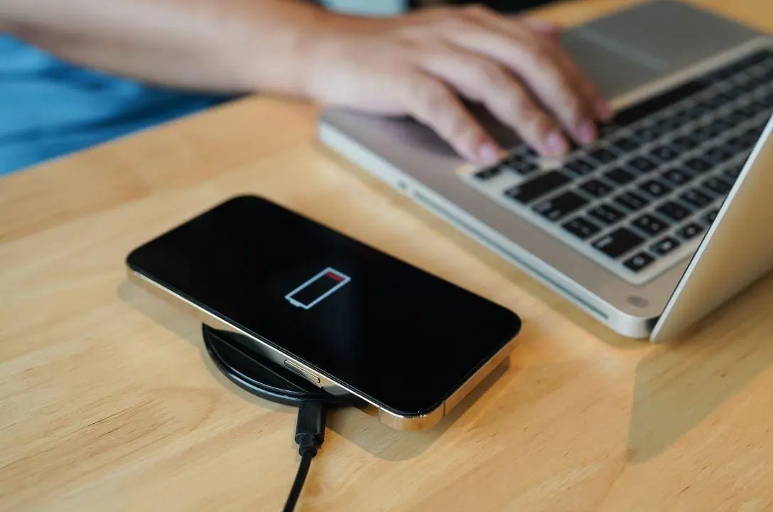 Dicas de ouro para prolongar a vida útil da bateria do seu smartphone