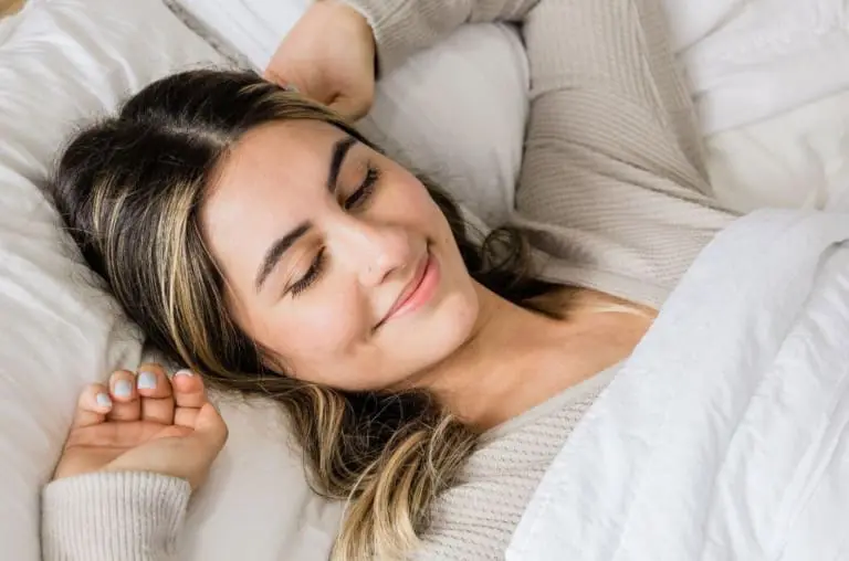 Dormir mais no fim de semana pode salvar sua vida