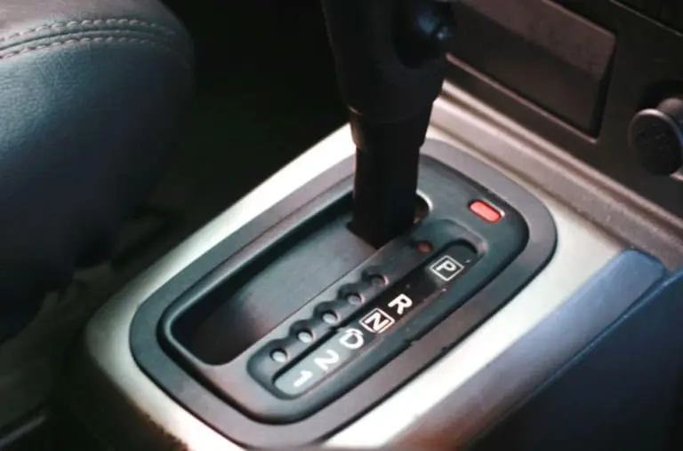 É necessário trocar o óleo do câmbio automático? Quando fazer?