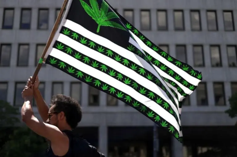 Entenda como o dia 20 de abril virou o dia da maconha nos Estados Unidos