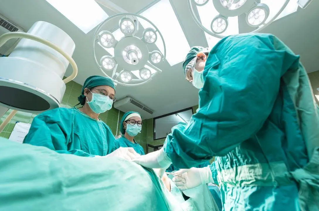 Entenda o que é ‘distensão abdominal’ que levou Bolsonaro a nova cirurgia