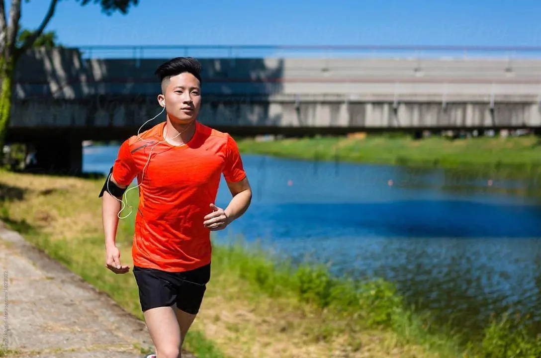 Fábrica na China paga bônus pra quem correr 100km por mês