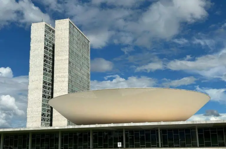 Fundo Eleitoral de 2026 Aumenta para R$ 4,9 bilhões