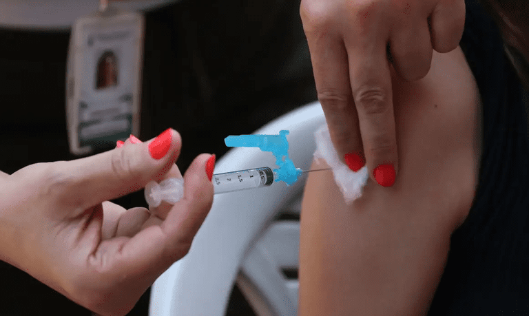 Goiás Inicia Vacinação Contra Dengue: Confira os Detalhes e os Municípios Beneficiados