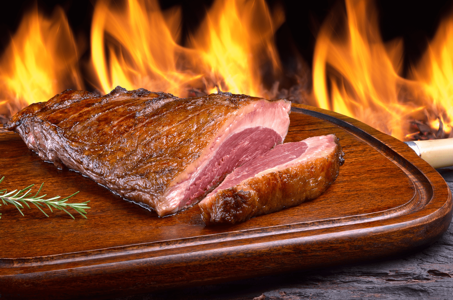 Gosta de carne mal passada? aquilo não é sangue, nem significa carne crua