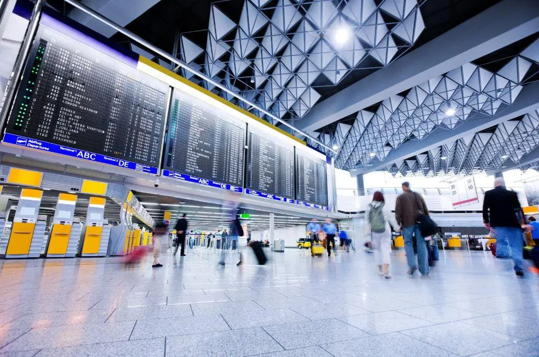 Hackers atacaram aeroportos e causaram caos na Europa