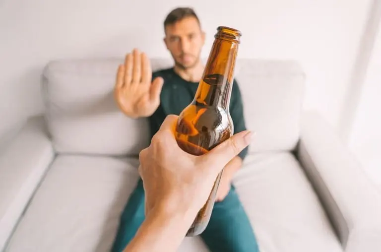 Homens devem parar de beber antes de ter filhos?