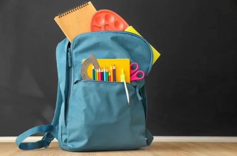 Não compre material escolar para seu filho antes de ler isto