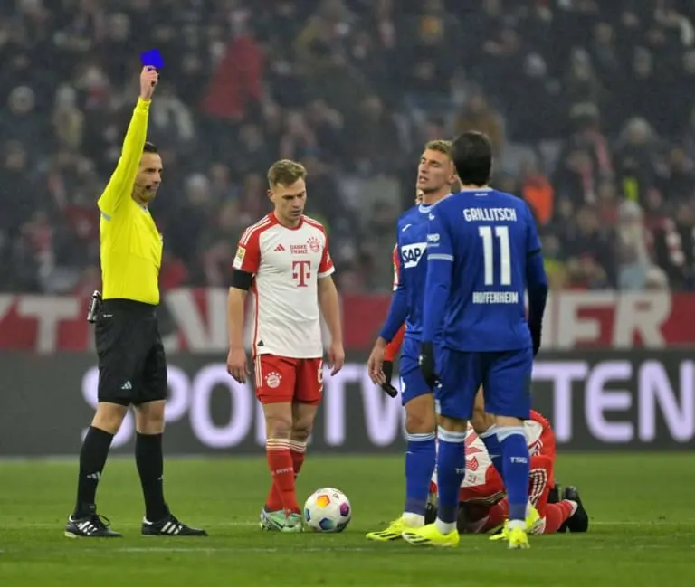 Novidade no Futebol: Entenda o Cartão Azul e Outras Mudanças nas Regras do Jogo