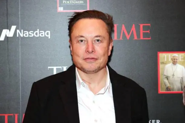 O que é a Neuralink, de Elon Musk, e seu primeiro implante em cérebro humano
