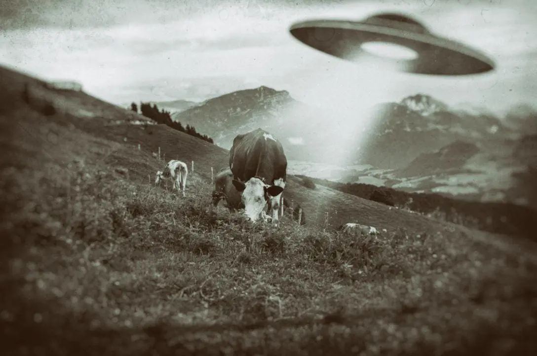 Objeto potencialmente hostil pode estar espionando a Terra