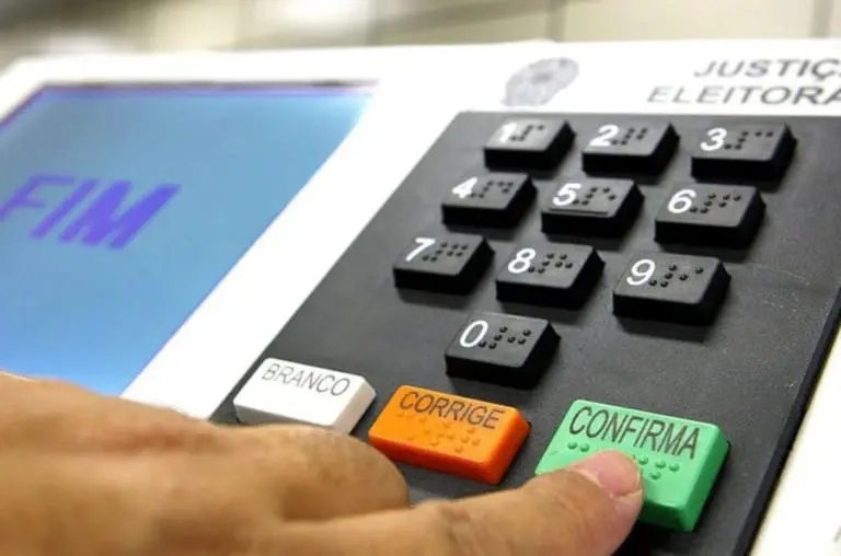 Por que o vereador mais votado pode não ser eleito? Entenda o sistema proporcional no Brasil