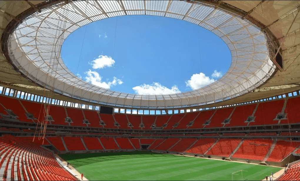 QUAL É A DIFERENÇA ENTRE UM ESTÁDIO E UMA ARENA?