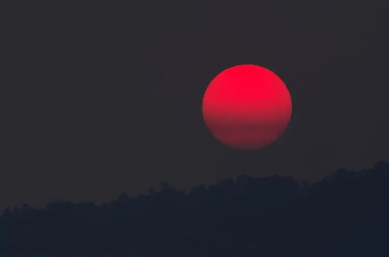 Setembro terá Lua de Sangue e eclipse lunar mais longo do século