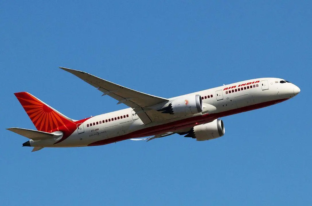Saiba mais sobre o Boeing 787-8 Dreamliner, avião que caiu na Índia