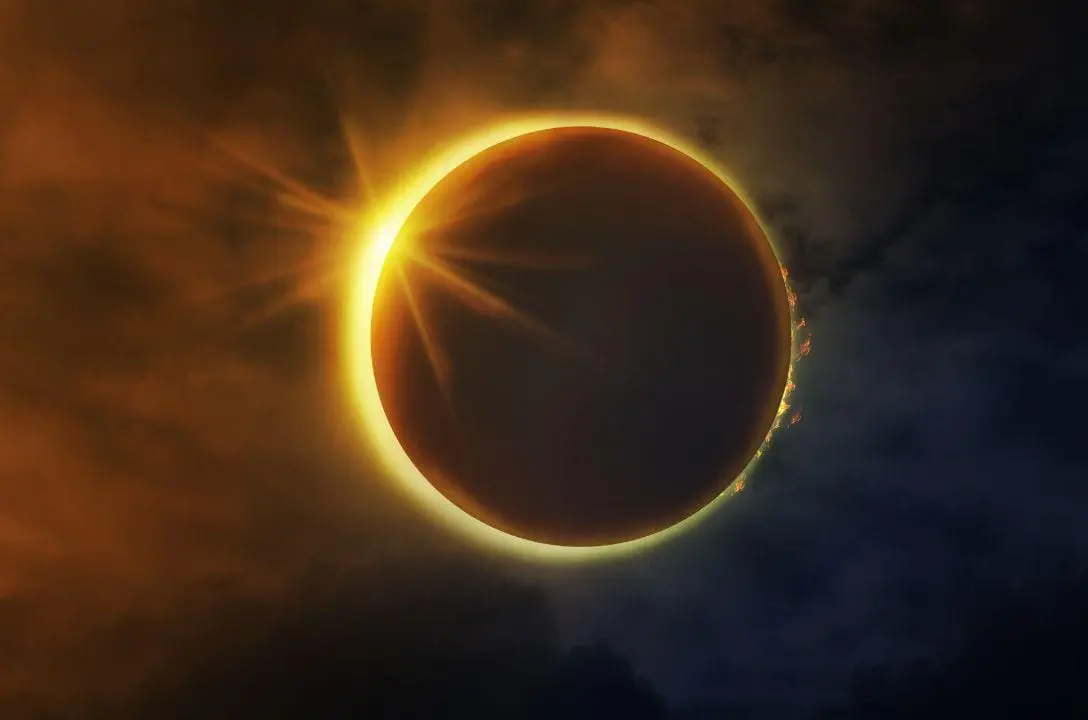 Saiba que horas será e como assistir online ao eclipse total do Sol