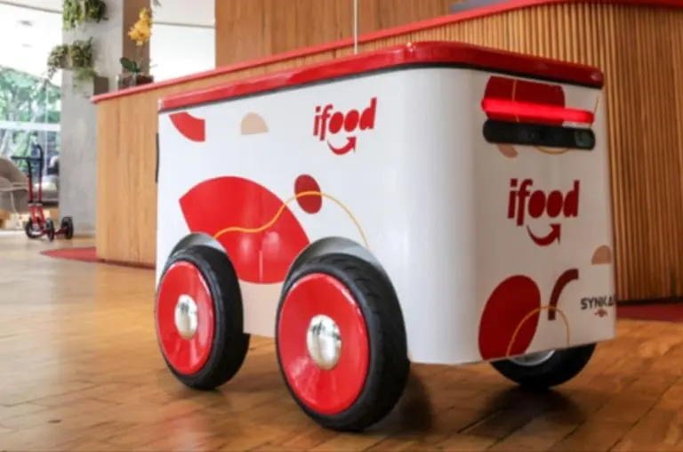 Startup criada em Goiás terá 200 robôs-entregadores em 2025