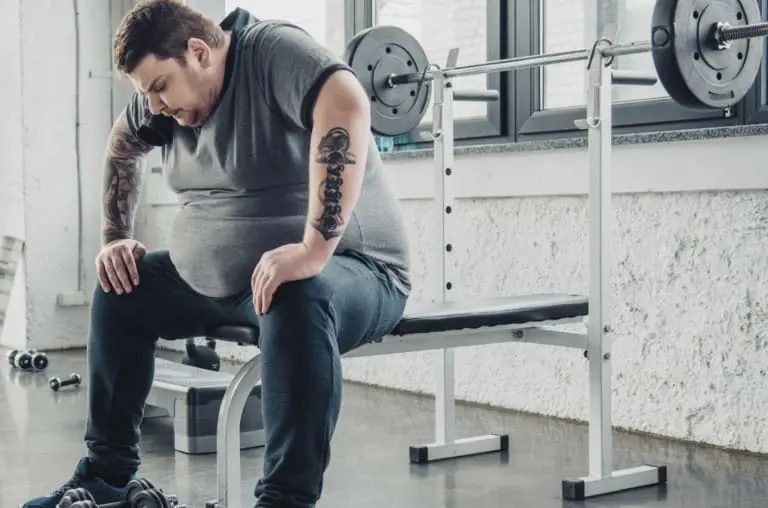 Tomar café antes do treino ou fazer em jejum? O que é melhor?