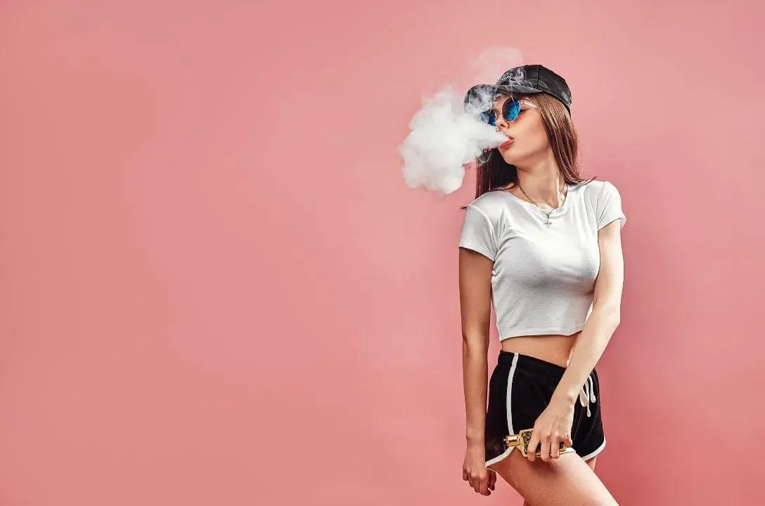 Um em cada 9 adolescentes usa cigarro eletrônico no Brasil
