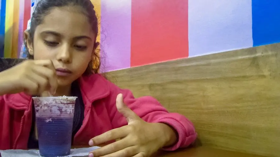 Açaí na infância pode proteger contra ansiedade e depressão Hábitos alimentares na infância podem influenciar a saúde mental no futuro