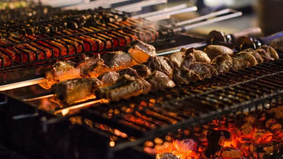 O foco n&atilde;o est&aacute; exatamente na carne em si, mas no significado do ato de abrir m&atilde;o de algo que se gosta