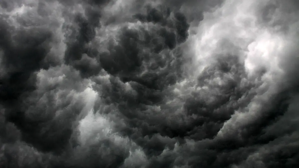 Ciclone extratropical coloca Brasil em alerta máximo nesse domingo O ciclone extratropical funciona como um enorme motor atmosférico capaz de gerar chuva intensa, ventos violentos e mudanças bruscas de temperatura em poucas horas.