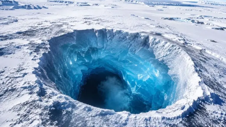 Cientistas encontraram um mundo oculto sob o gelo da Antártida