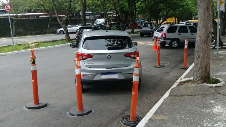 Contran libera carro particular no exame de CNH, mas seguro não cobre