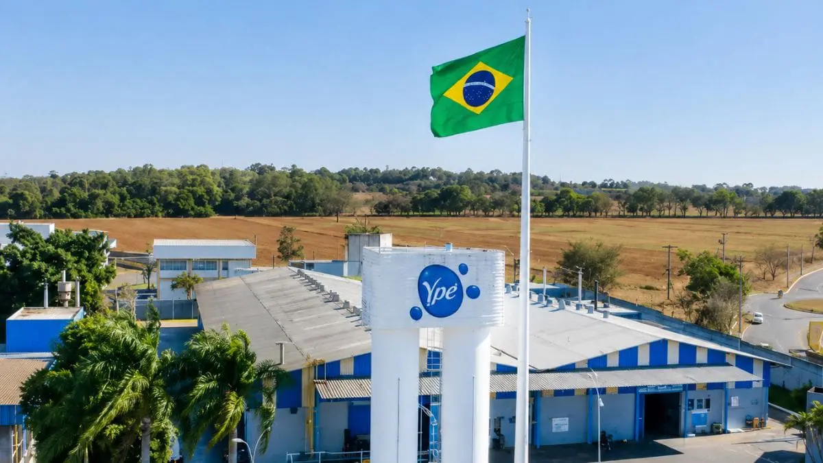 Segundo levantamento da Kantar divulgado em 2024, a Yp&ecirc; se tornou a segunda marca mais presente nos lares brasileiros, ficando atr&aacute;s apenas da Coca-Cola.