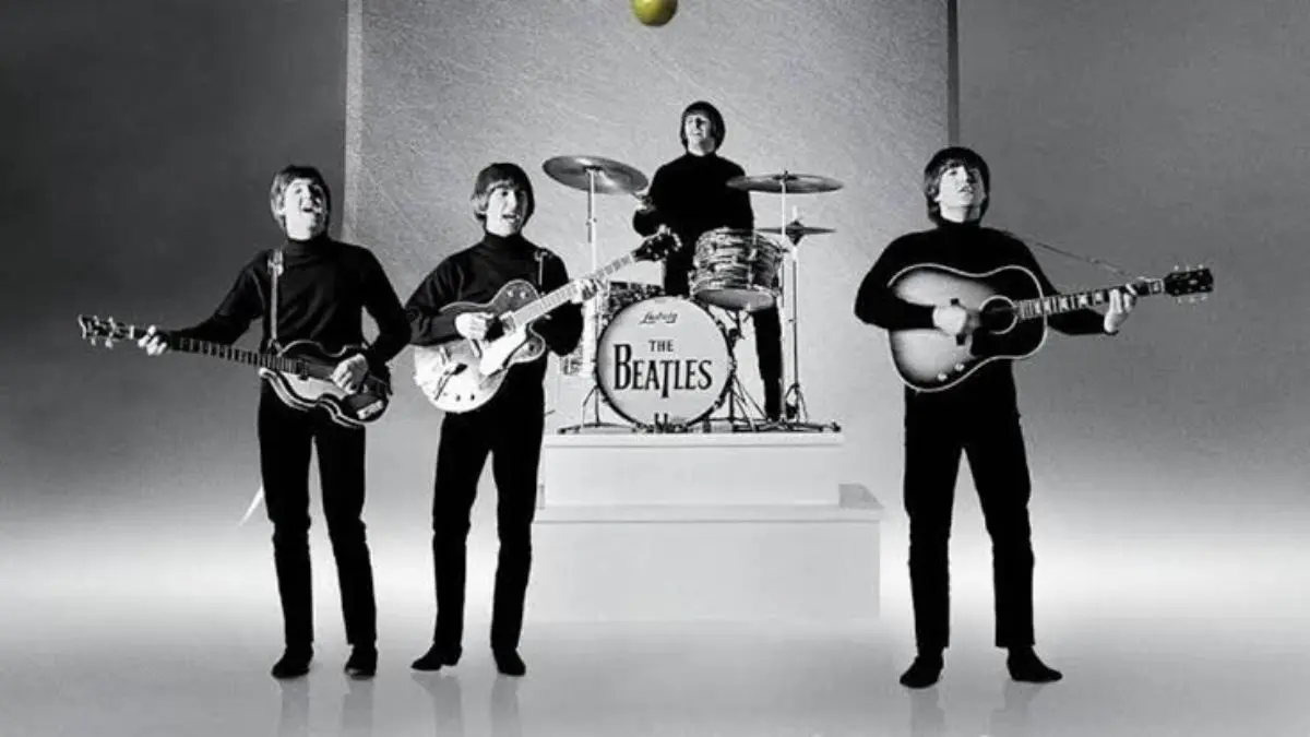 O Dia Mundial dos Beatles não celebra apenas uma banda, mas o momento em que uma música atravessou fronteiras e virou uma mensagem global.