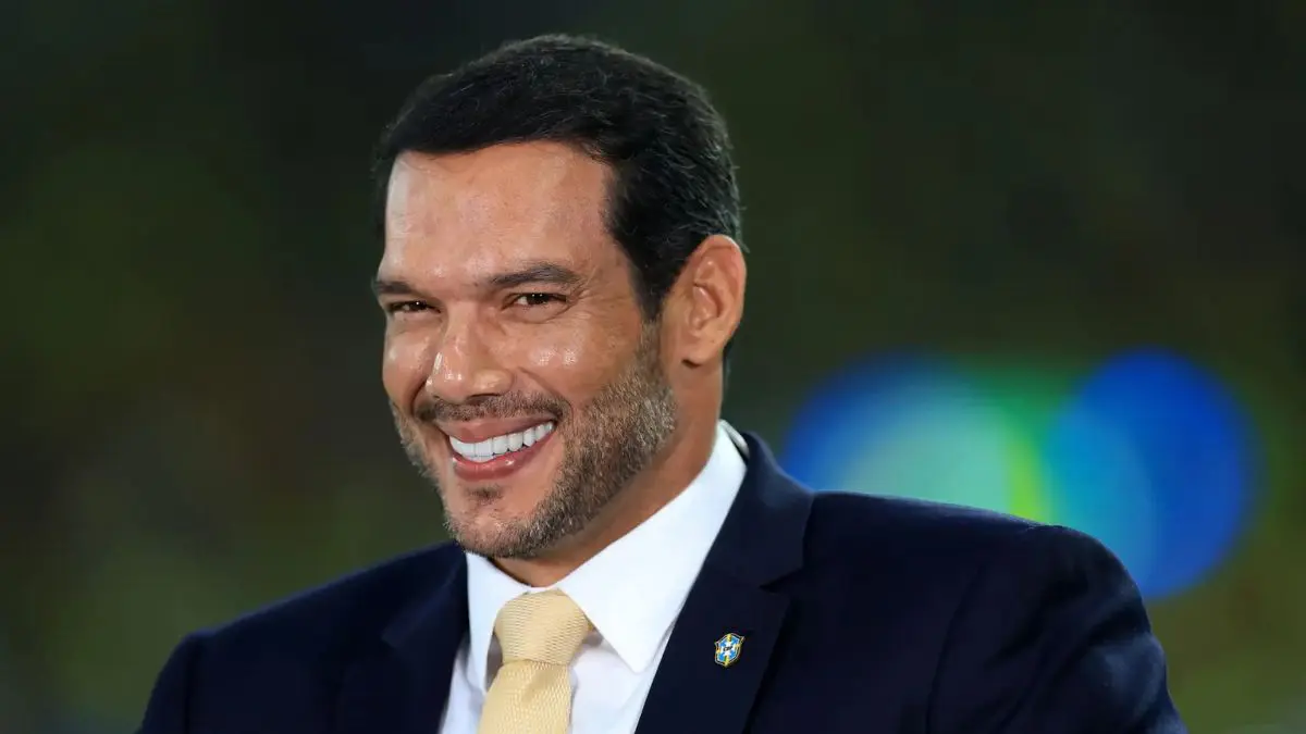 Entenda por que a CBF vetou camisa vermelha de goleiro para Brasil x Escócia Samir Xaud - Presidente da Confederação Brasileira de Futebol