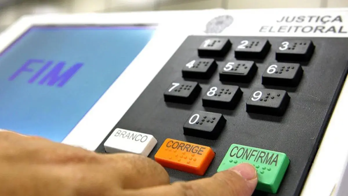Em 2026, os recursos destinados ao fundo eleitoral e ao fundo partid&aacute;rio devem somar cerca de R$ 5,9 bilh&otilde;es.