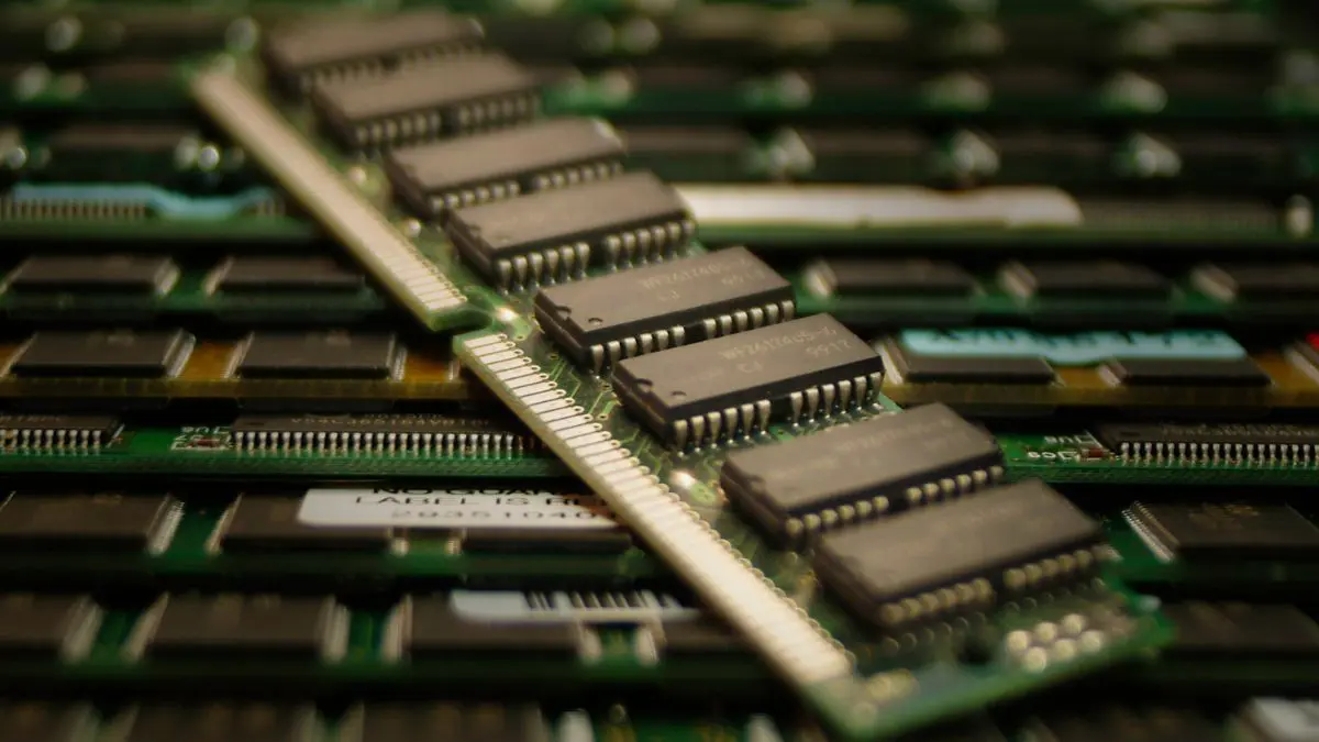 A mem&oacute;ria RAM &eacute; um componente essencial para o funcionamento de consoles, computadores, celulares e servidores