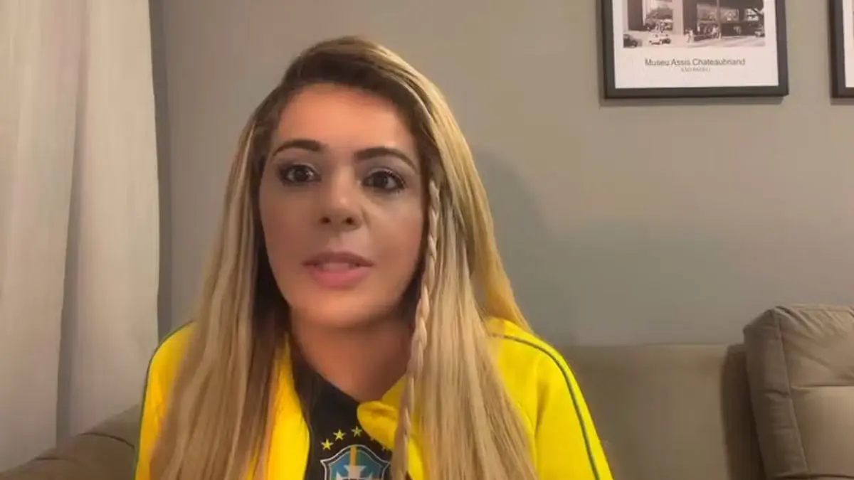 É hoje! Vidente previu invasão alienígena e abdução no jogo do Brasil A influenciadora afirmou que os sonhos eram tão vívidos que decidiu compartilhar as imagens com seus seguidores.