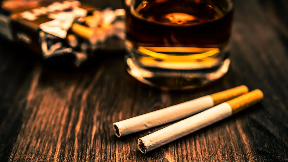 A nova rotina americana n&atilde;o representa apenas mais pessoas fumando maconha, mas a presen&ccedil;a da cannabis em diferentes produtos, idades e situa&ccedil;&otilde;es cotidianas.