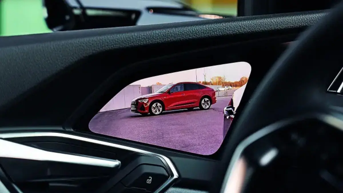 O retrovisor digital n&atilde;o &eacute; apenas uma c&acirc;mera no lugar do espelho. Ele &eacute; um sistema de seguran&ccedil;a que precisa funcionar em chuva, noite, sol forte, sujeira, vibra&ccedil;&atilde;o e falhas el&eacute;tricas.