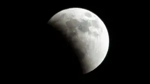 Ceú de agosto terá eclipse, chuva de meteoros e outros fenômenos; veja as datas