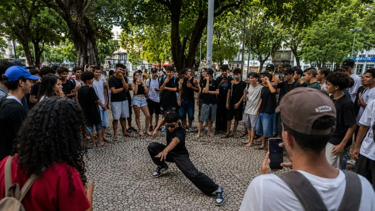 Estudo diz que pela primeira nos últimos 100 anos QI da população diminuiu O estudo mostrou que algumas pontuações caíram, mas obter resultados menores em certos testes não significa necessariamente possuir menos inteligência.