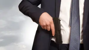 Empresários poderão ter porte de armas? Entenda o que muda com novo projeto