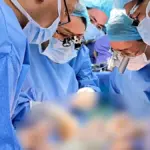 Transplante de pênis bem-sucedido devolve esperança a homem de 43 anos