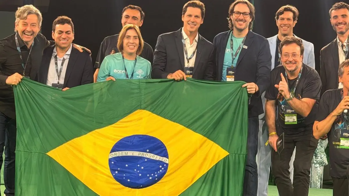 Conheça o Lumi, modelo gratuito de IA desenvolvido em Goiás para empresas A ideia é oferecer uma base que empresas, pesquisadores e desenvolvedores possam adaptar, em vez de exigir que cada equipe comece a construir sua tecnologia do zero