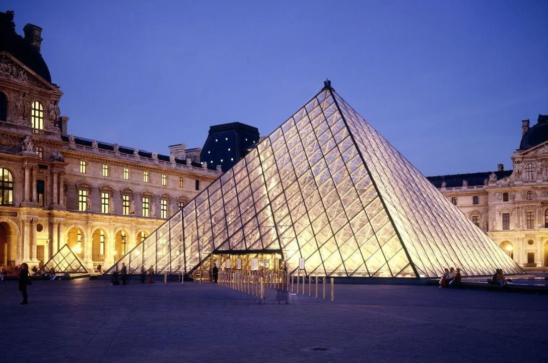 5 historias reais de roubos no museu do louvre 36421