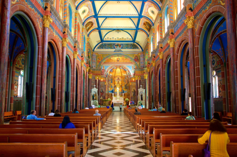 Quinta-feira santa: Segredos e tradições revelados