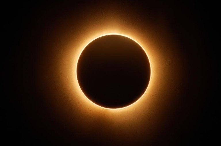 Anel de fogo no céu. Vai dar para ver o eclipse anular no Brasil?