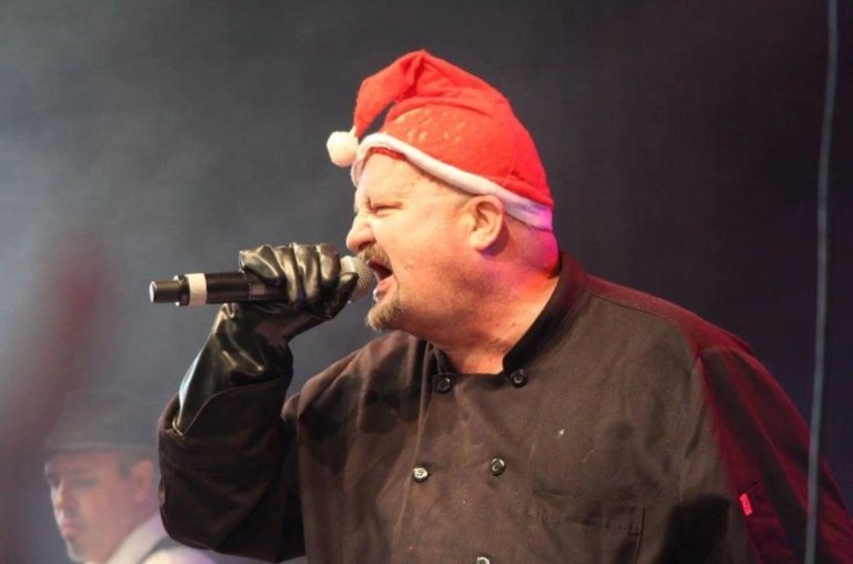 Banda Garotos Podres é investigada por ofensa ao Papai Noel